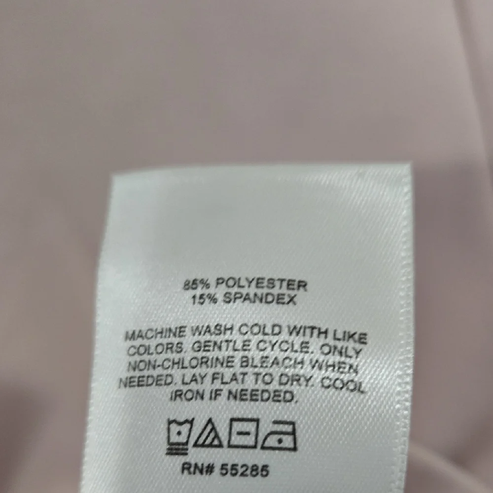 Express Light Pink Short Sleeve Crop Top - Picture 3 of 7